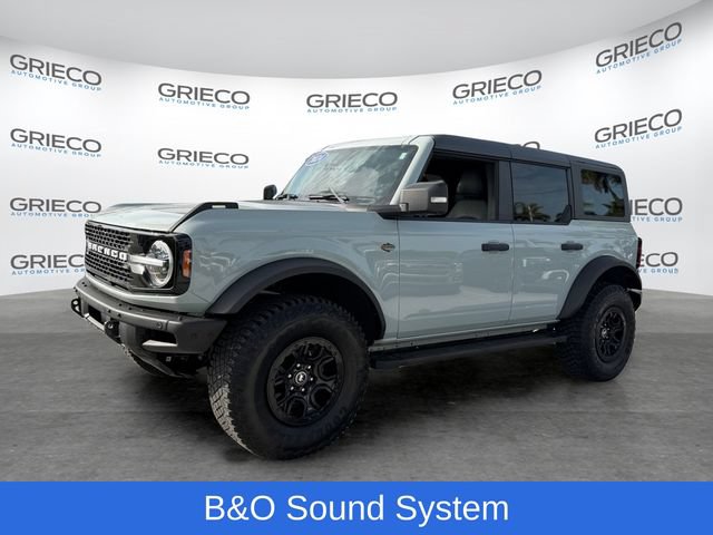 Certified 2024 Ford Bronco Wildtrak AWD/4WD image 3