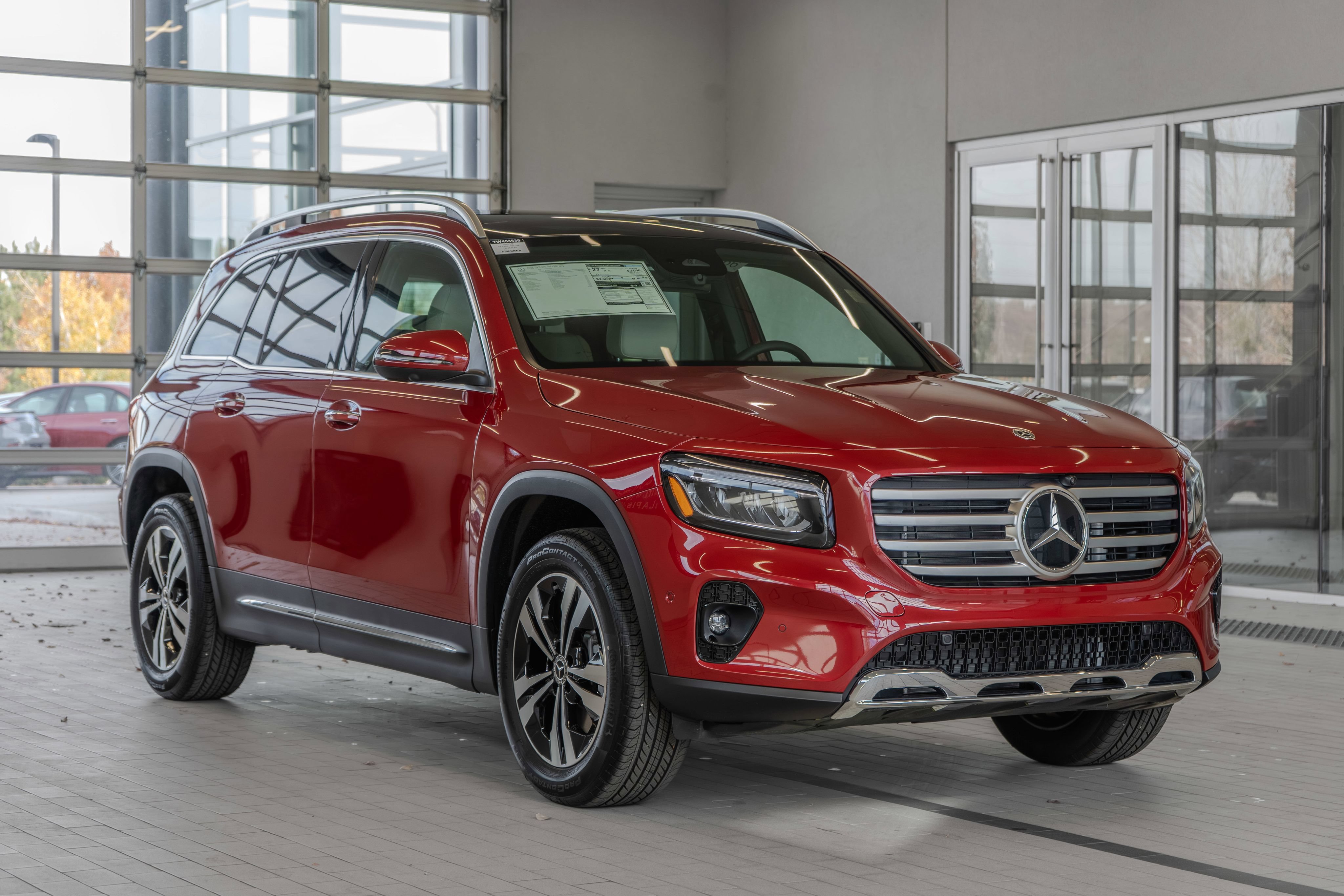 Certified 2026 Mercedes-Benz GLB 250 4MATIC image 21