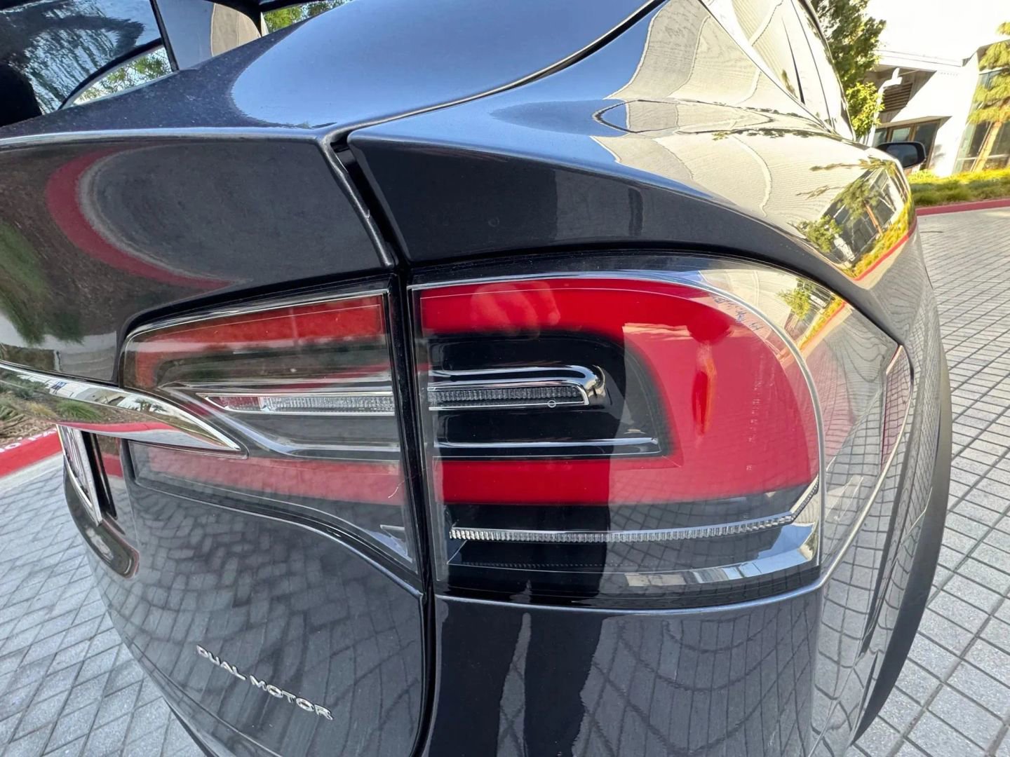 Used 2019 Tesla Model X 100D image 37