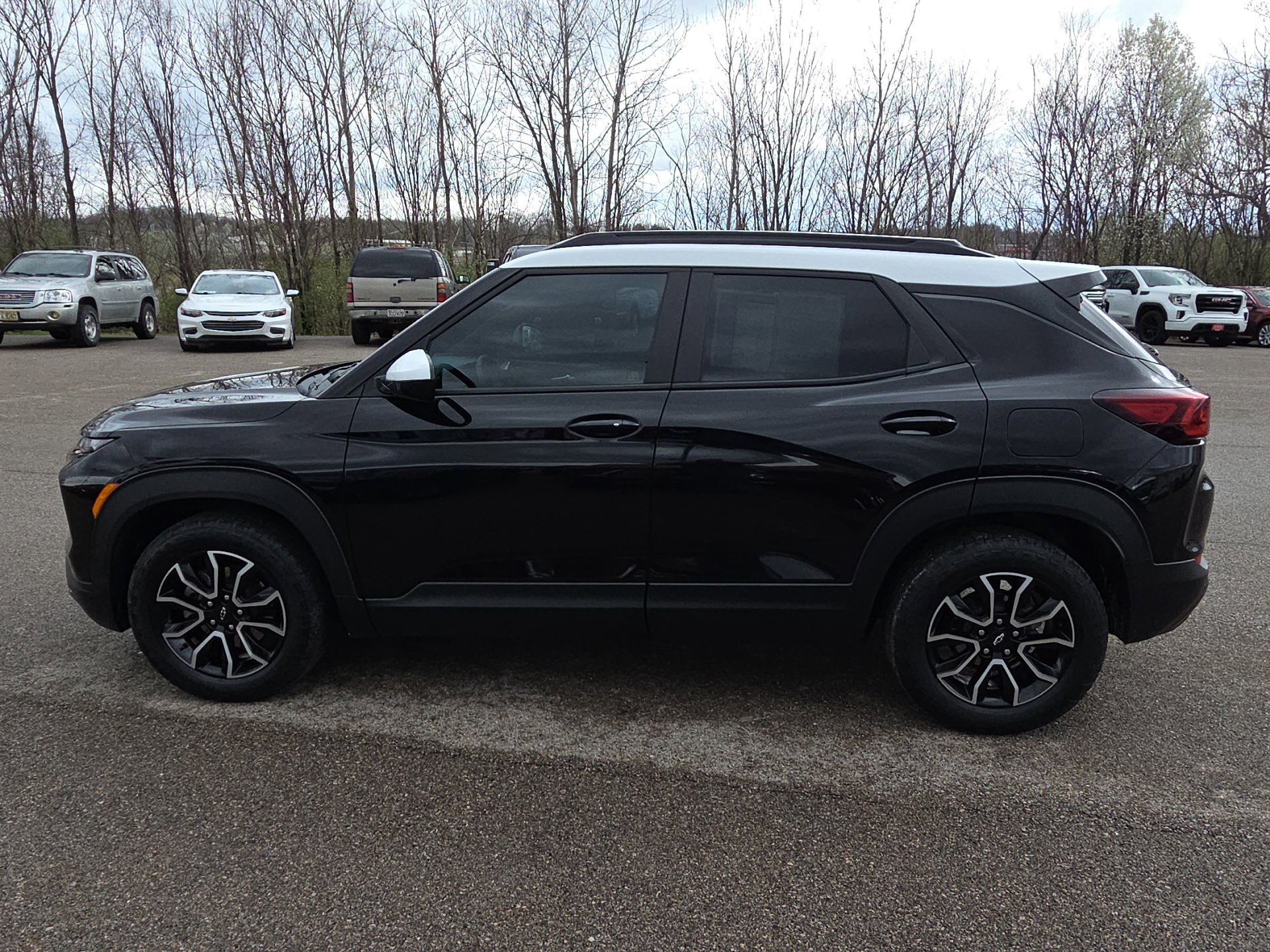 Certified 2025 Chevrolet TrailBlazer ACTIV w/ Convenience Package image 5