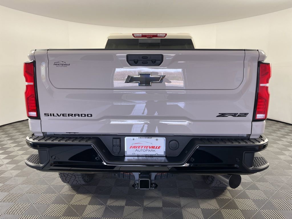 New 2026 Chevrolet Silverado 2500 ZR2 w/ LPO, Dark Essentials Package image 4