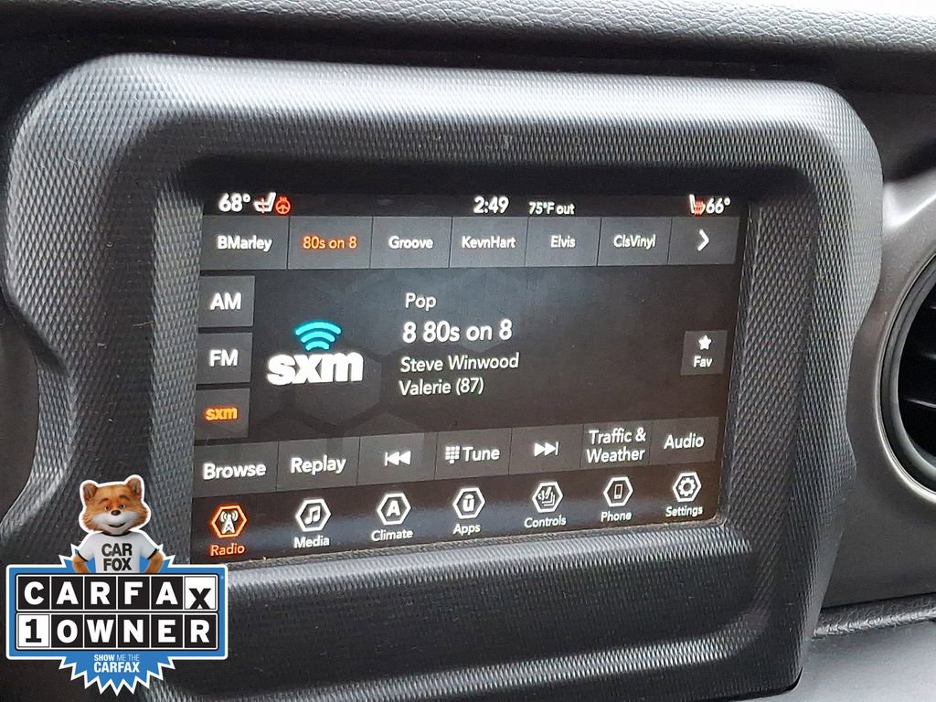 Used 2022 Jeep Gladiator Willys AWD/4WD image 16