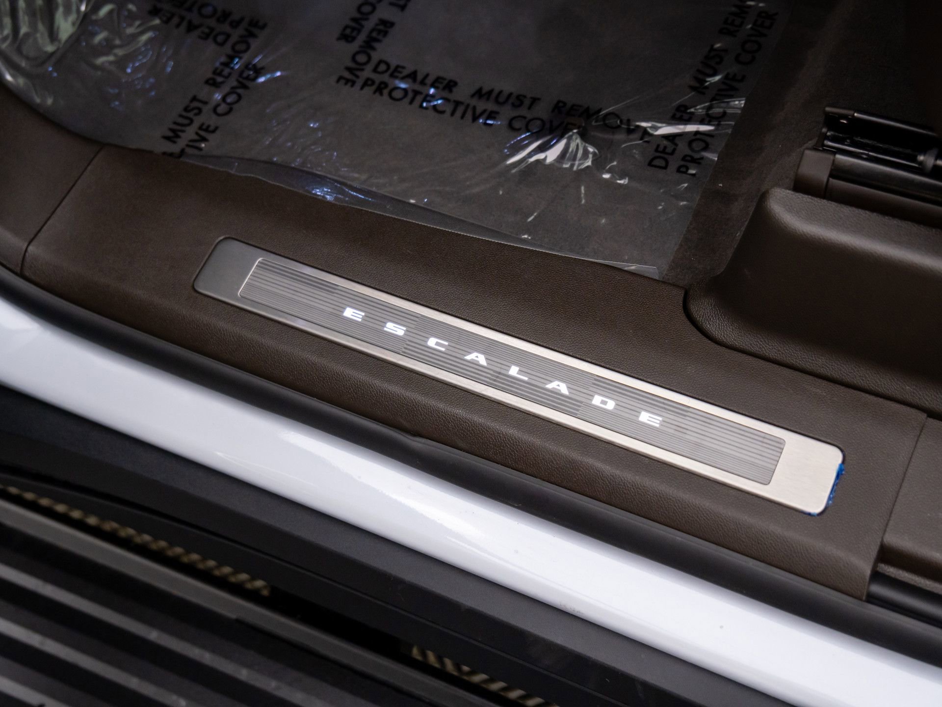 New 2026 Cadillac Escalade Luxury w/ Touring Package image 15