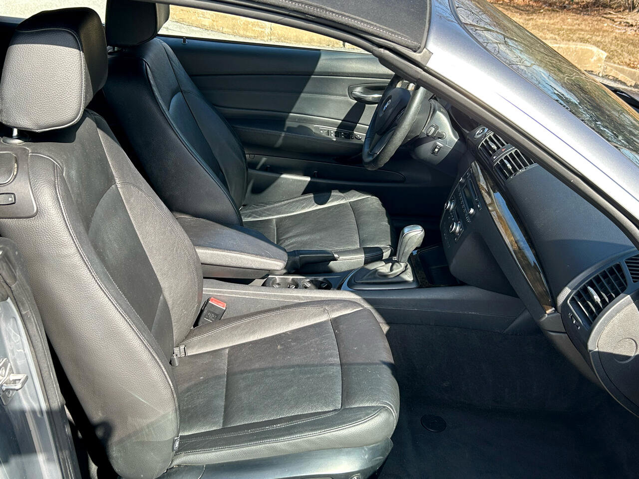 Used 2012 BMW 128i Convertible image 18