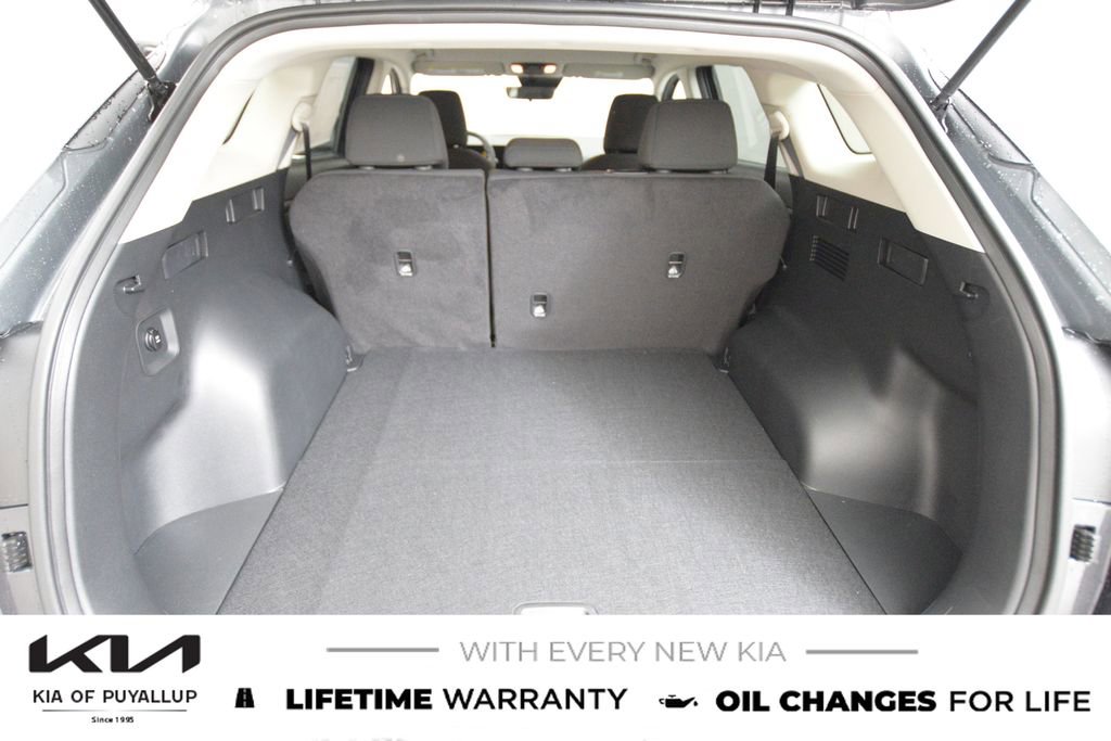 New 2026 Kia Sportage LX image 10