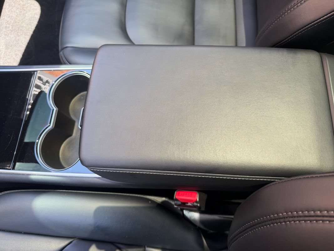 Used 2018 Tesla Model 3 Long Range RWD image 27