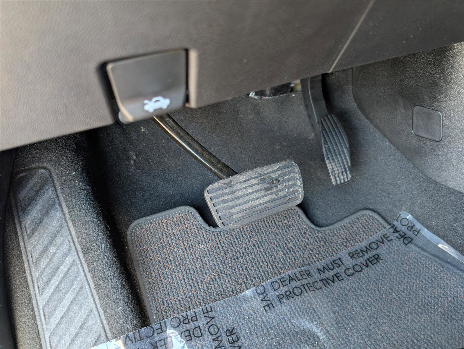 Used 2025 Chevrolet Silverado 1500 High Country w/ Technology Package AWD/4WD image 30