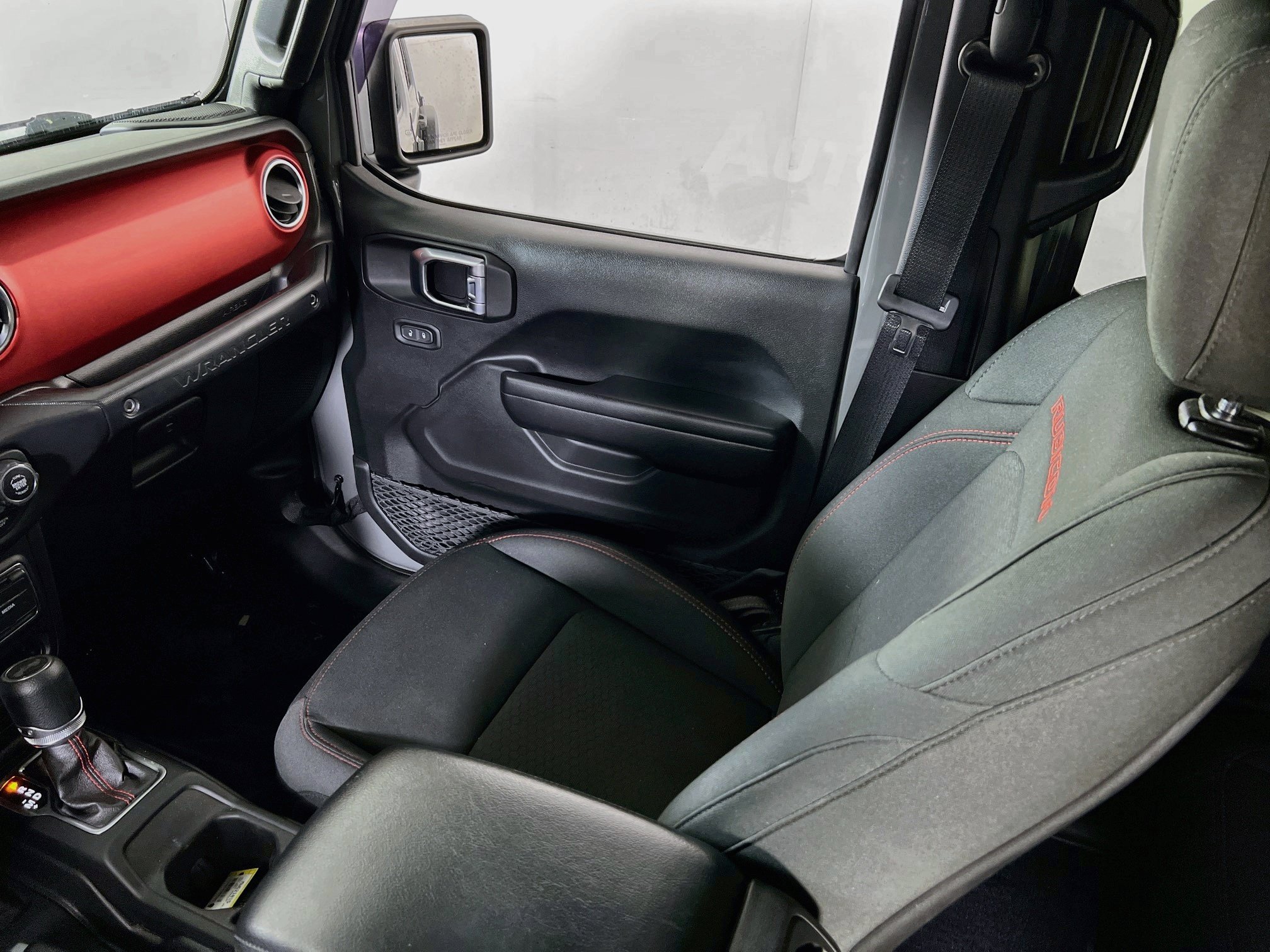 Used 2021 Jeep Wrangler Unlimited Rubicon AWD/4WD image 23