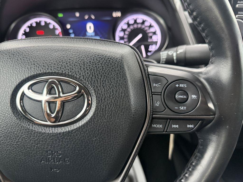 Used 2021 Toyota Camry SE w/ Cold Weather Package AWD/4WD image 14