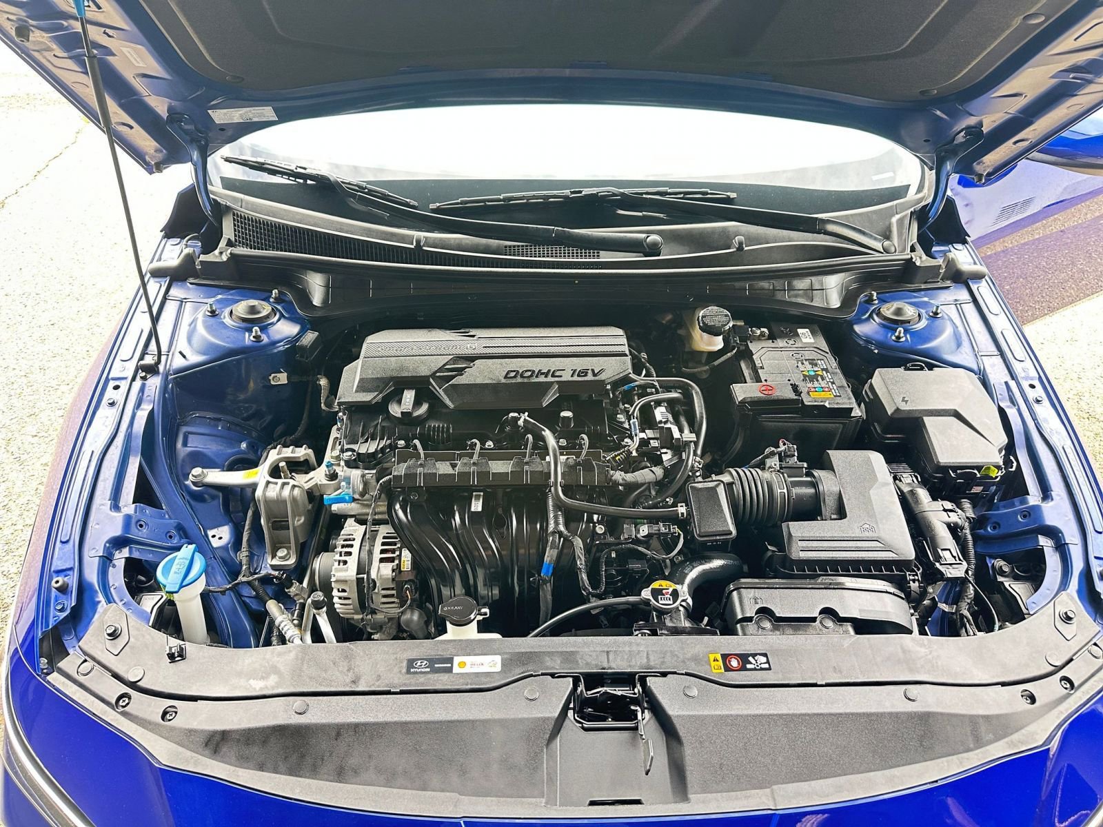 Used 2025 Hyundai Elantra SEL image 34