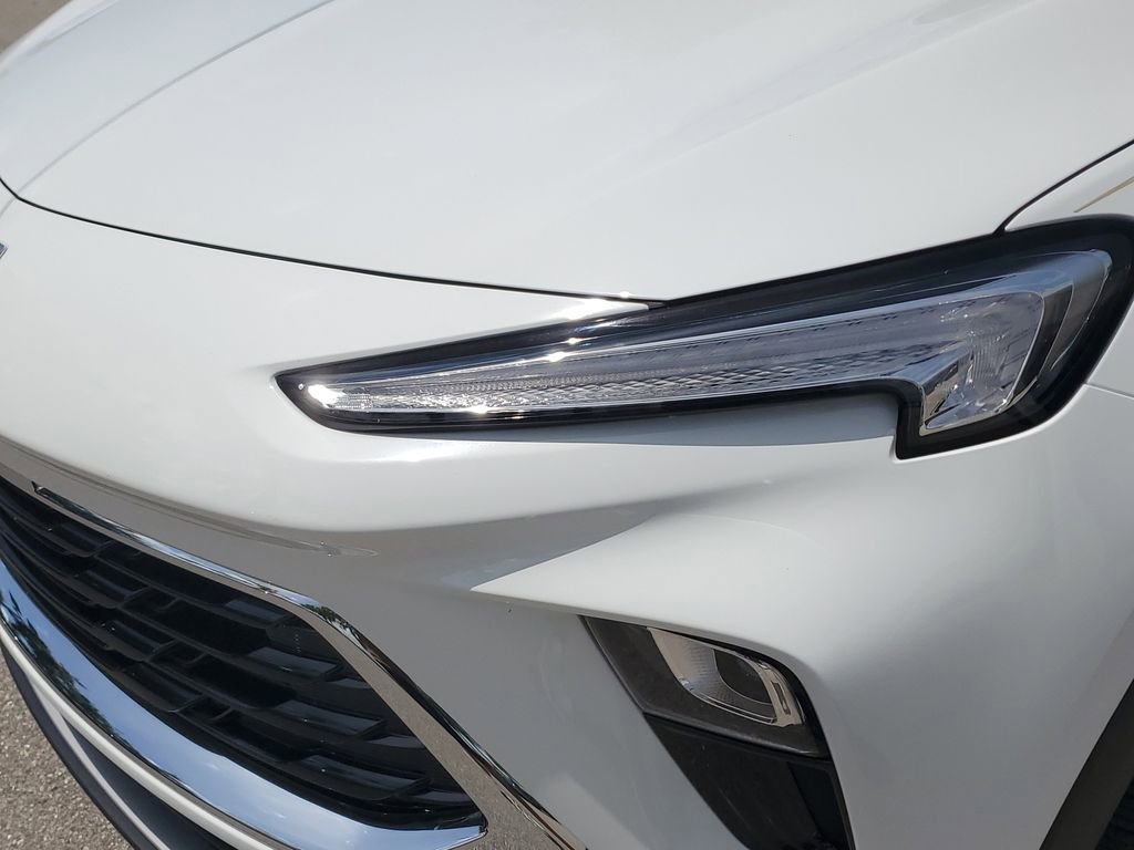 Certified 2024 Buick Encore GX Preferred FWD image 9
