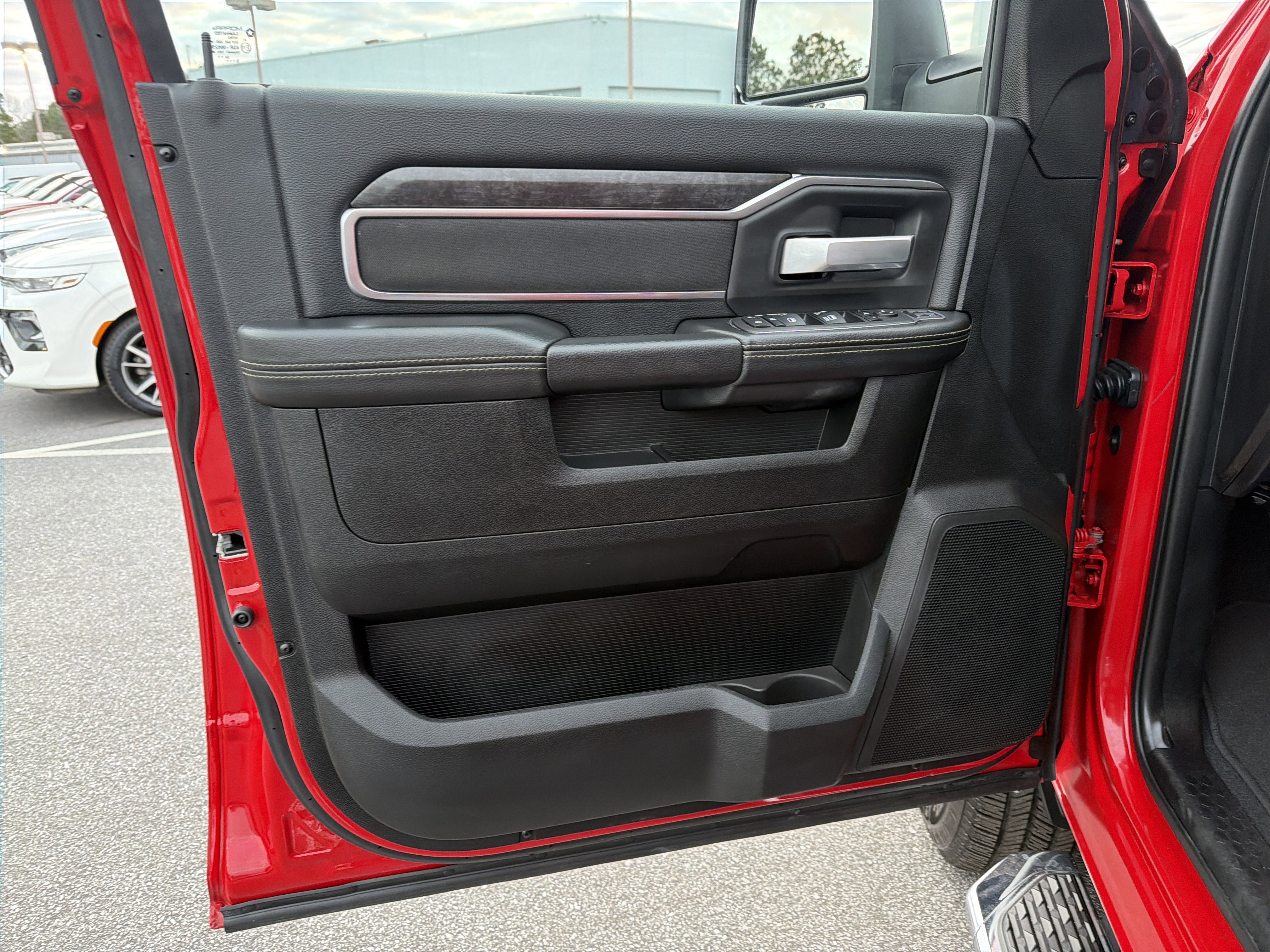 Used 2024 RAM 2500 Big Horn w/ Bed Utility Group image 11