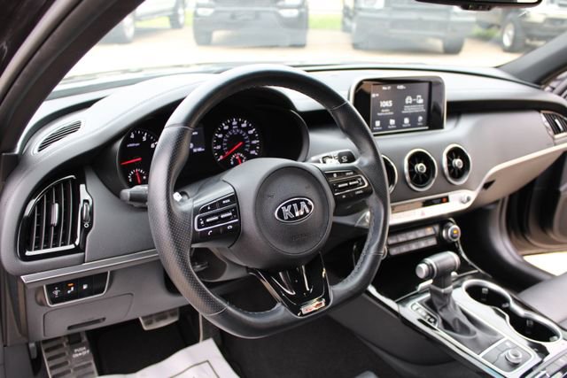 Used 2020 Kia Stinger GT-Line RWD image 16