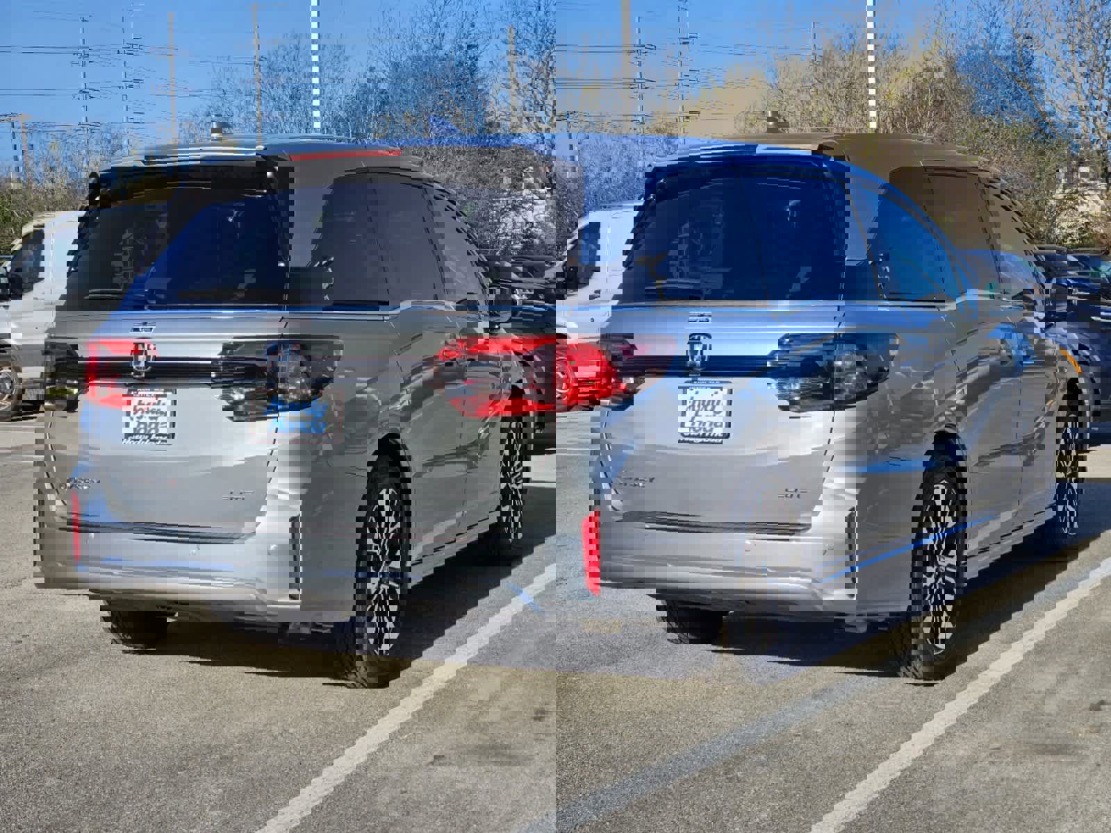 New 2026 Honda Odyssey Elite image 4