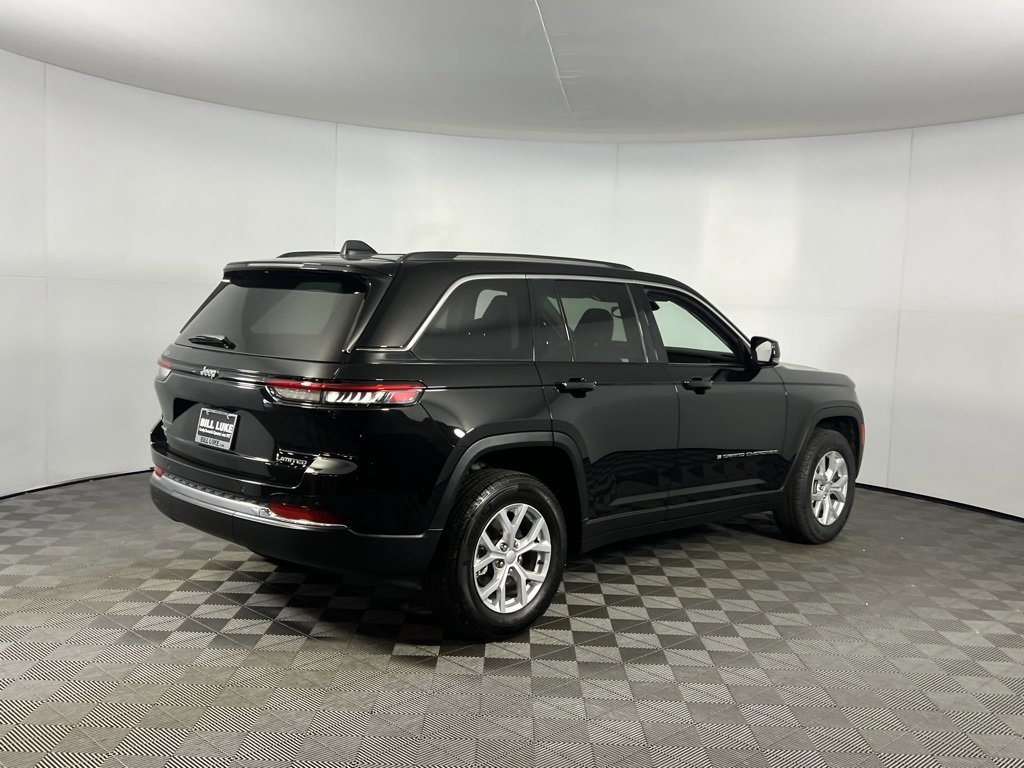 Used 2023 Jeep Grand Cherokee Limited image 5