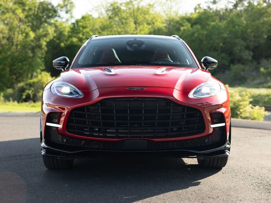 Used 2024 Aston Martin DBX 707 image 10