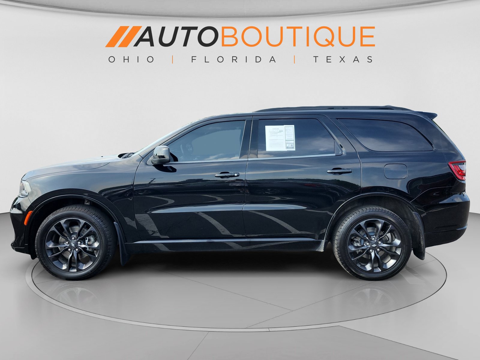 Used 2023 Dodge Durango SXT w/ SXT Blacktop Group AWD/4WD image 2