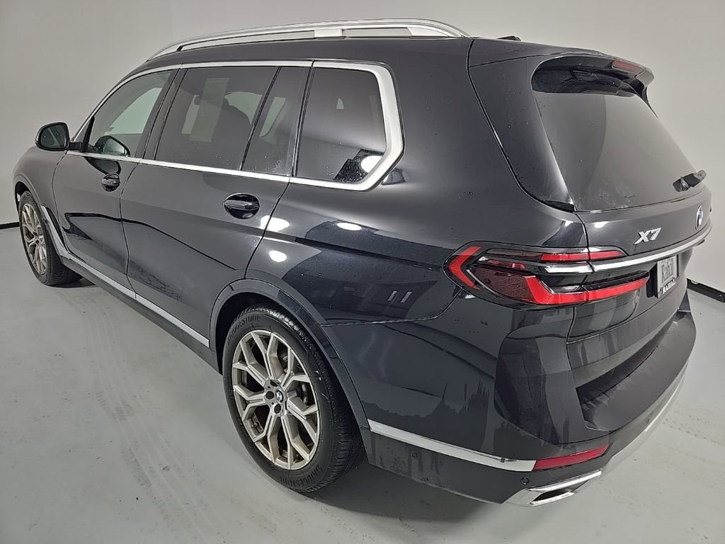 Used 2023 BMW X7 xDrive40i w/ Premium Package image 5