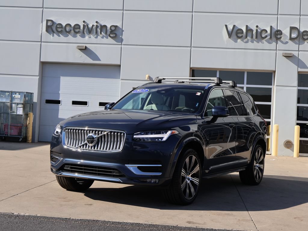 Used 2023 Volvo XC90 B6 Ultimate AWD/4WD image 3