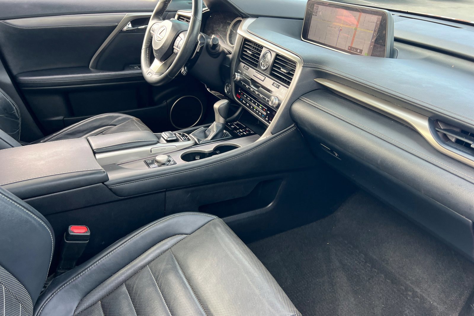 Used 2018 Lexus RX 350 F Sport w/ Cold Area Package image 16