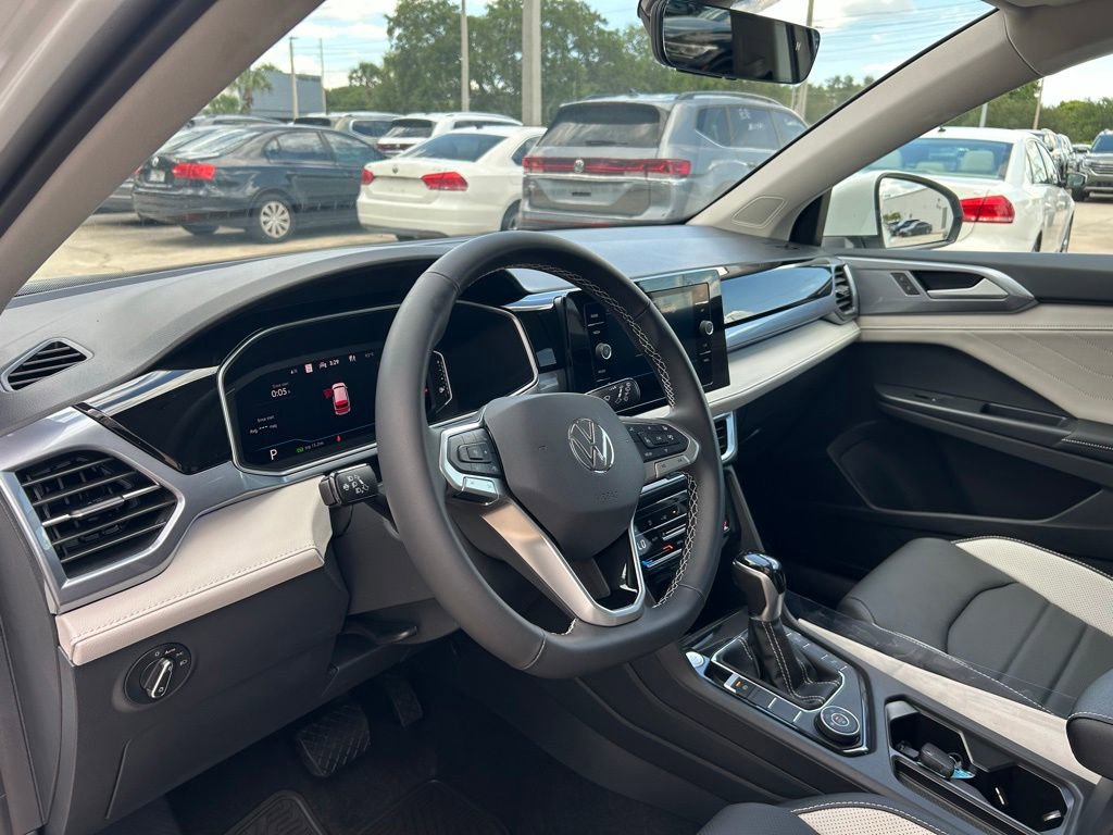 New 2026 Volkswagen Taos SEL AWD/4WD image 25