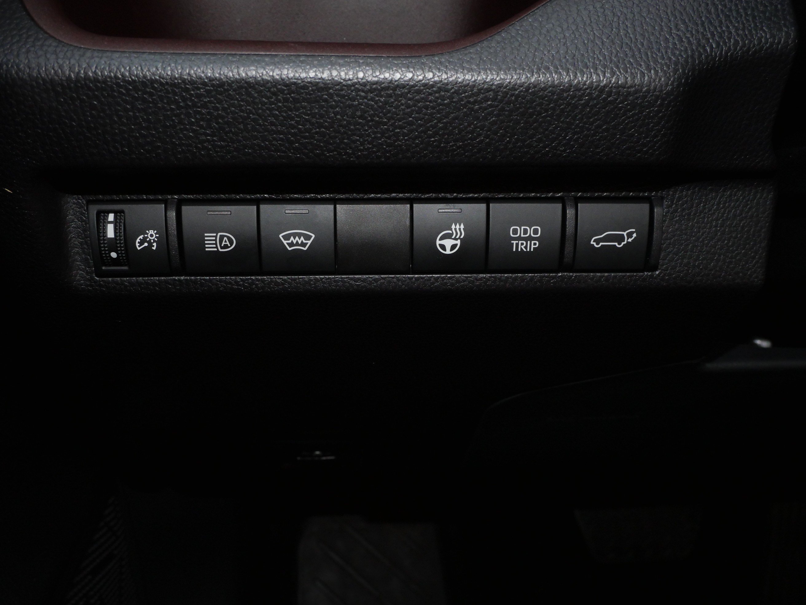 Certified 2025 Toyota RAV4 Limited AWD/4WD image 26