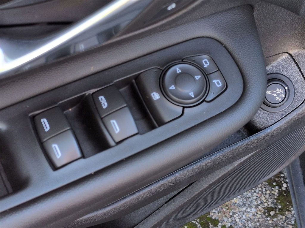 Certified 2023 GMC Terrain SLE w/ Driver Convenience Package image 23