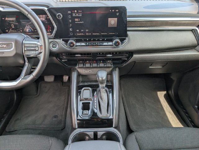 Used 2024 GMC Canyon Elevation w/ Convenience Package RWD image 9