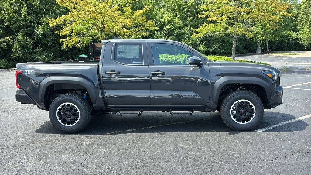 New 2026 Toyota Tacoma TRD Off-Road AWD/4WD image 31