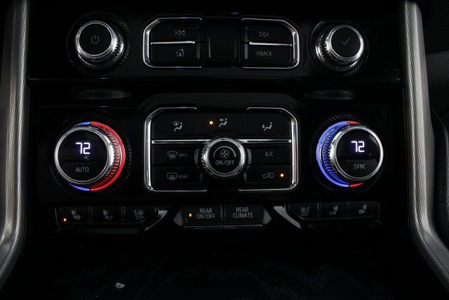 Used 2023 GMC Yukon Denali image 7