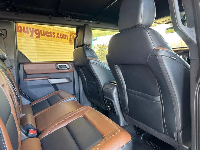 Used 2023 Ford Bronco Outer Banks AWD/4WD image 5