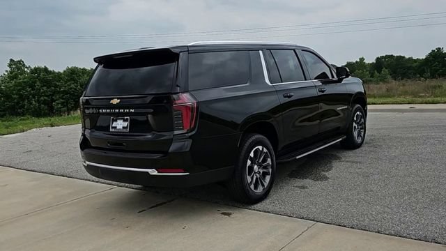 New 2026 Chevrolet Suburban LS w/ Max Trailering Package AWD/4WD image 8