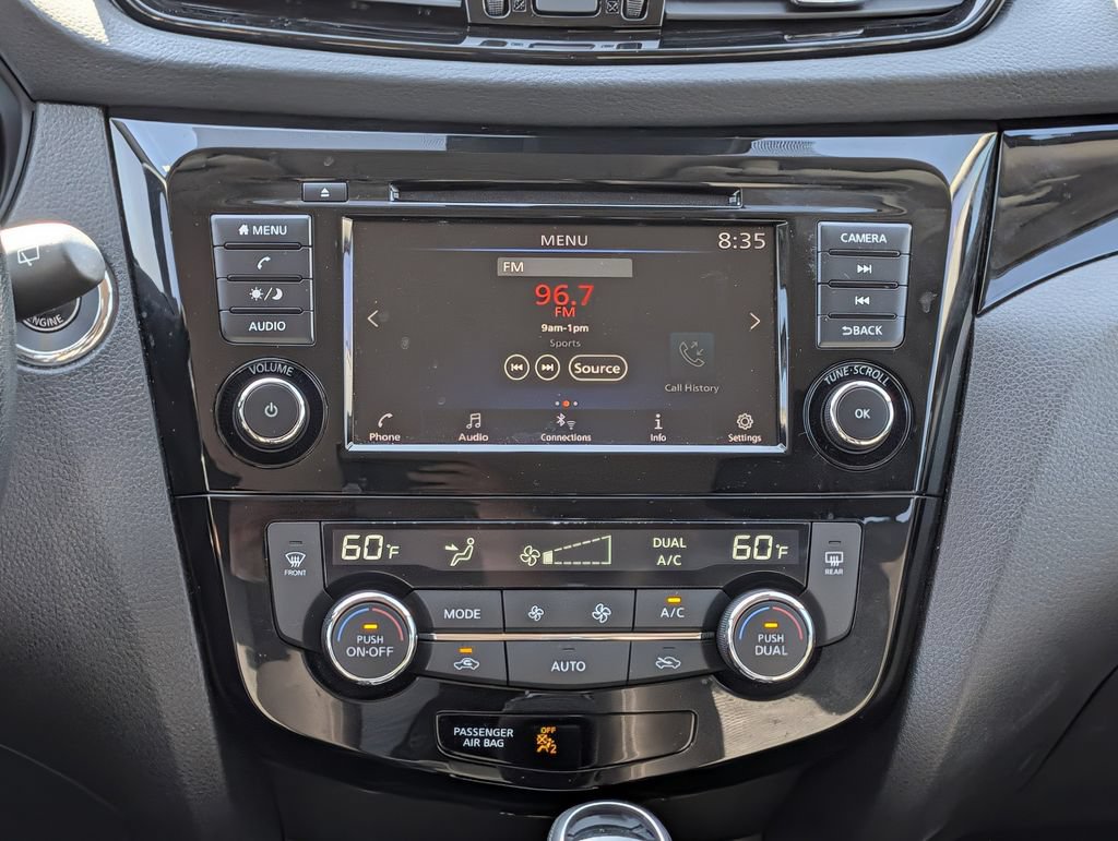 Used 2022 Nissan Rogue Sport SV FWD image 16