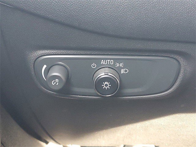 Certified 2023 Chevrolet Equinox RS image 16