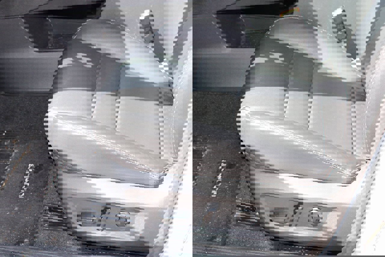 Used 2024 Nissan Rogue SL image 14