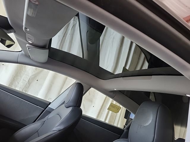 Used 2024 Tesla Model 3 Standard Range RWD image 11
