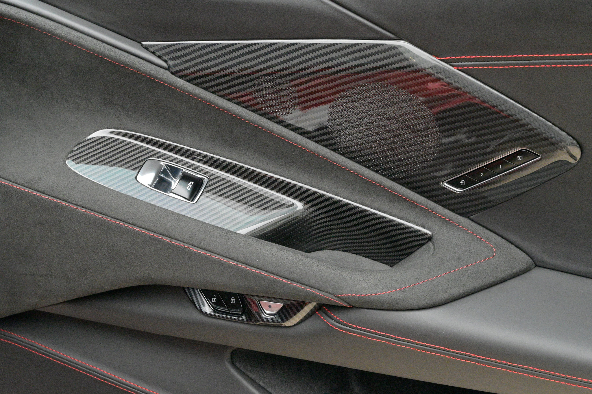 Used 2022 Chevrolet Corvette Stingray Premium Conv w/ Z51 Performance Package image 40