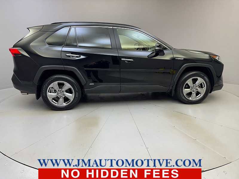 Used 2020 Toyota RAV4 Limited image 6
