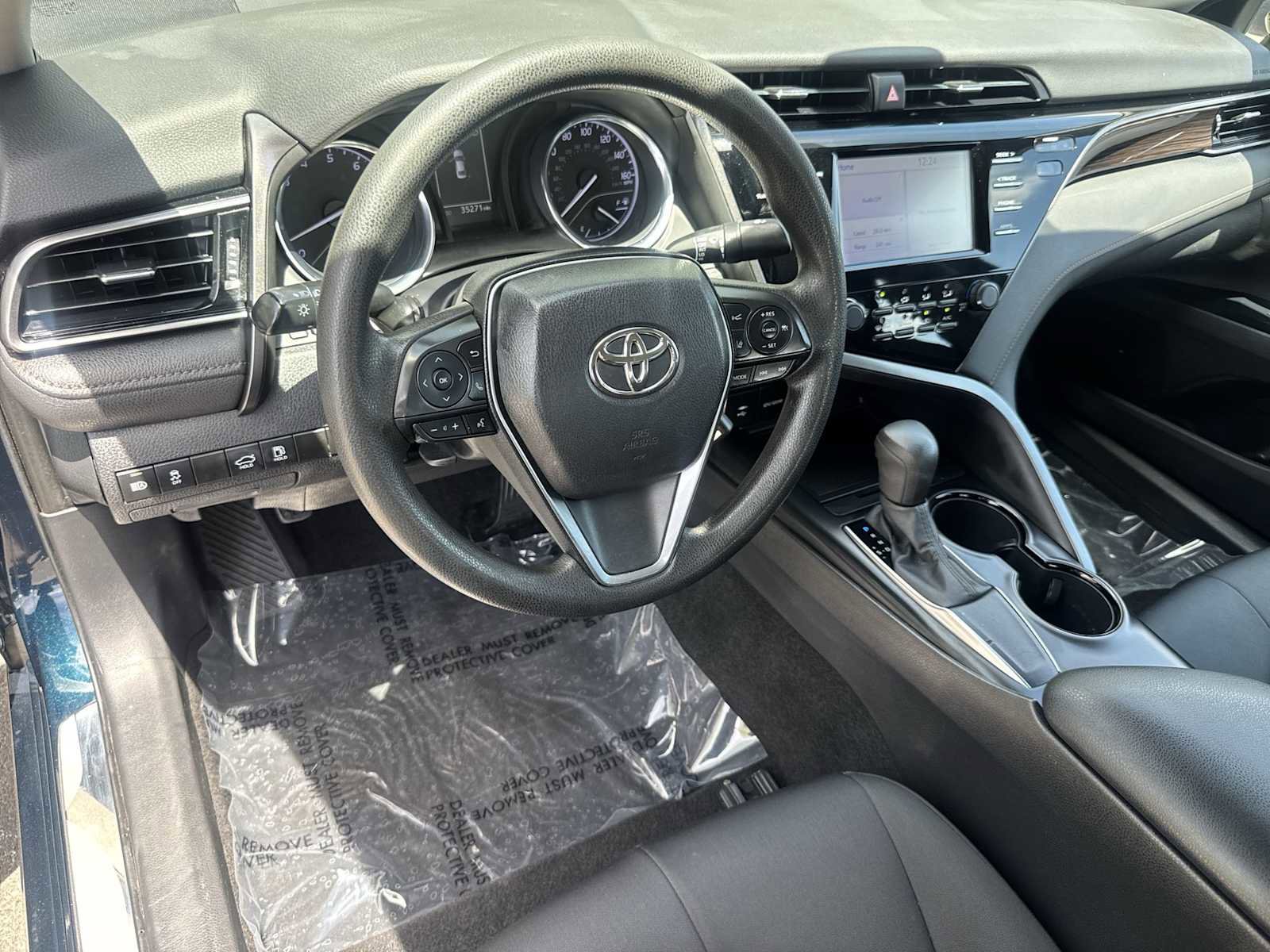 Used 2019 Toyota Camry LE w/ Protection Package (Q2) FWD image 10