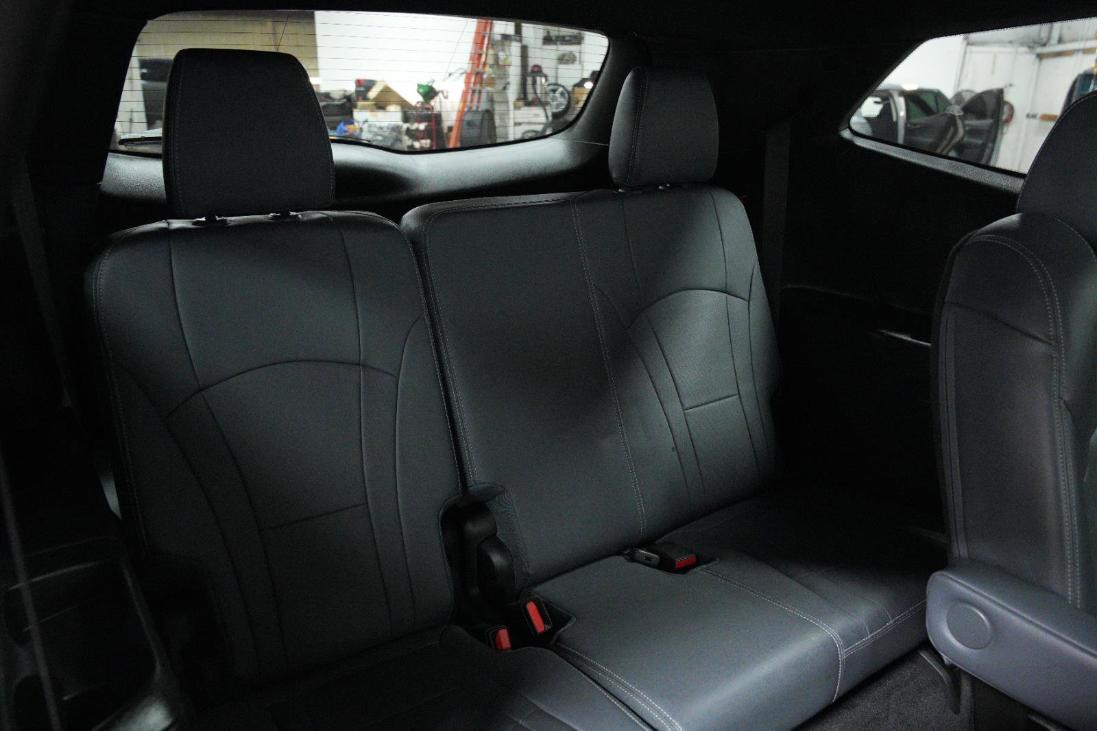 Used 2024 Buick Enclave Essence w/ Experience Buick Package image 15