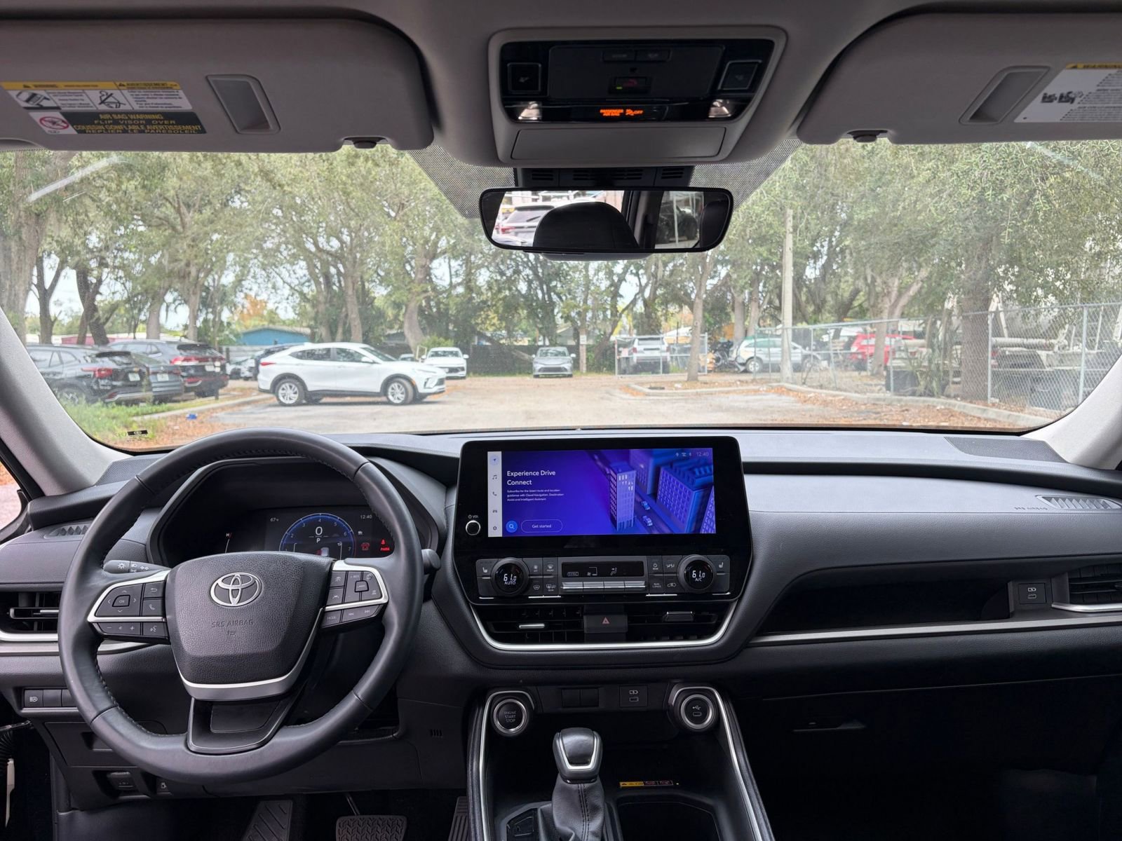 Used 2025 Toyota Grand Highlander FWD image 28