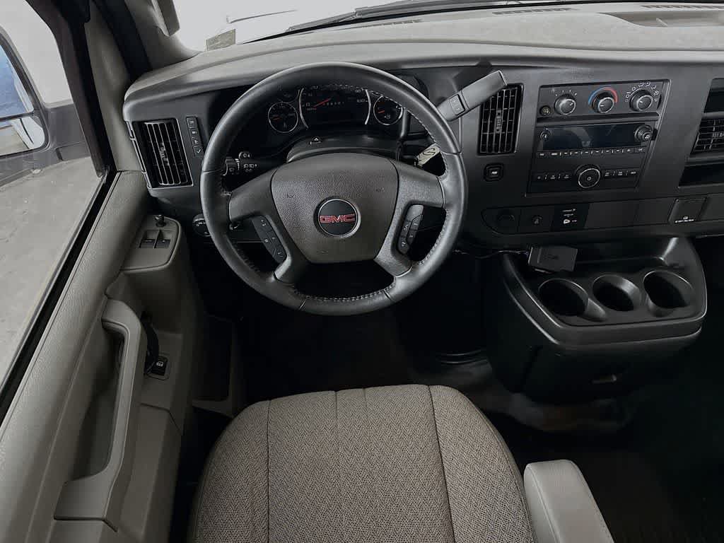 Used 2023 GMC Savana 2500 RWD image 10