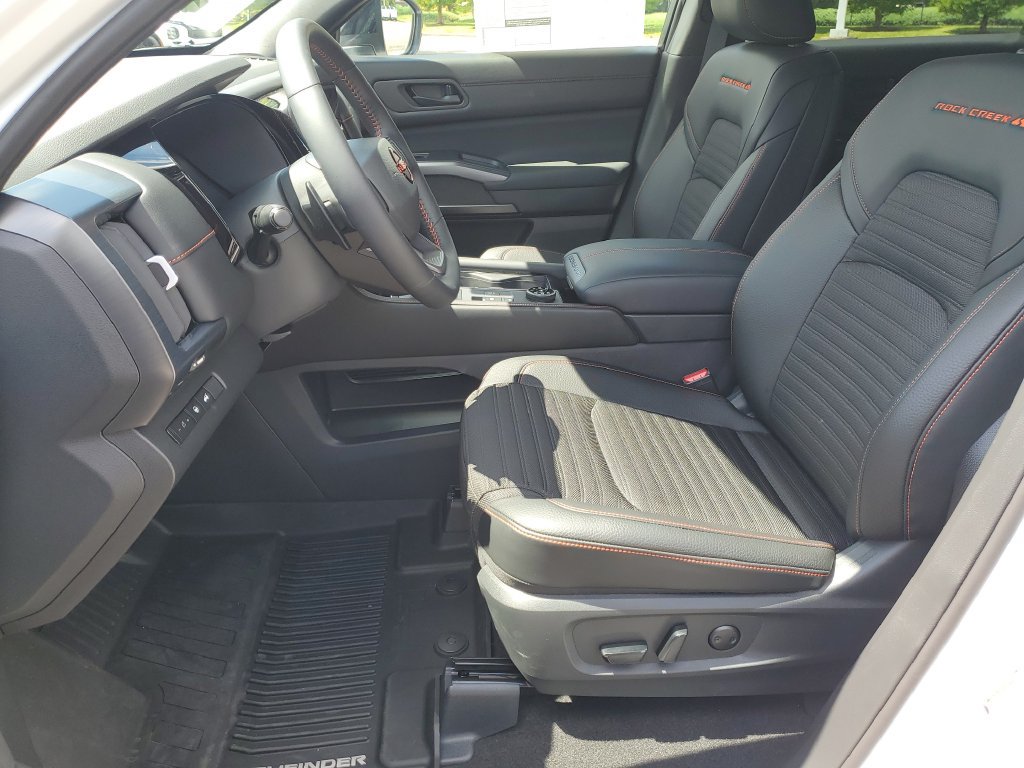 New 2026 Nissan Pathfinder Rock Creek AWD/4WD image 17