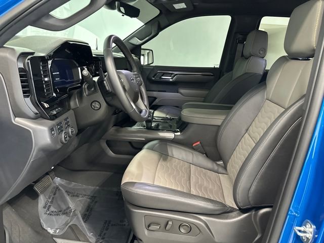 Used 2023 Chevrolet Silverado 1500 ZR2 w/ Technology Package image 5