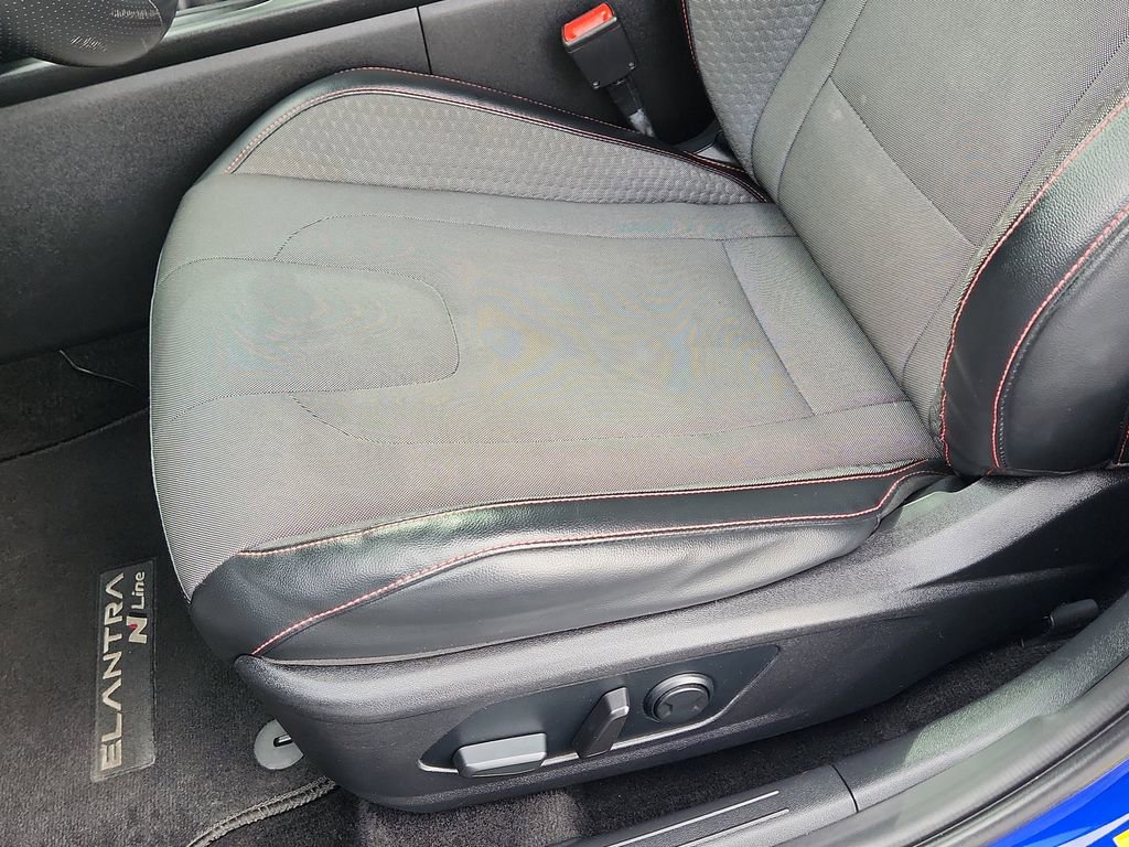 Used 2021 Hyundai Elantra N Line image 7