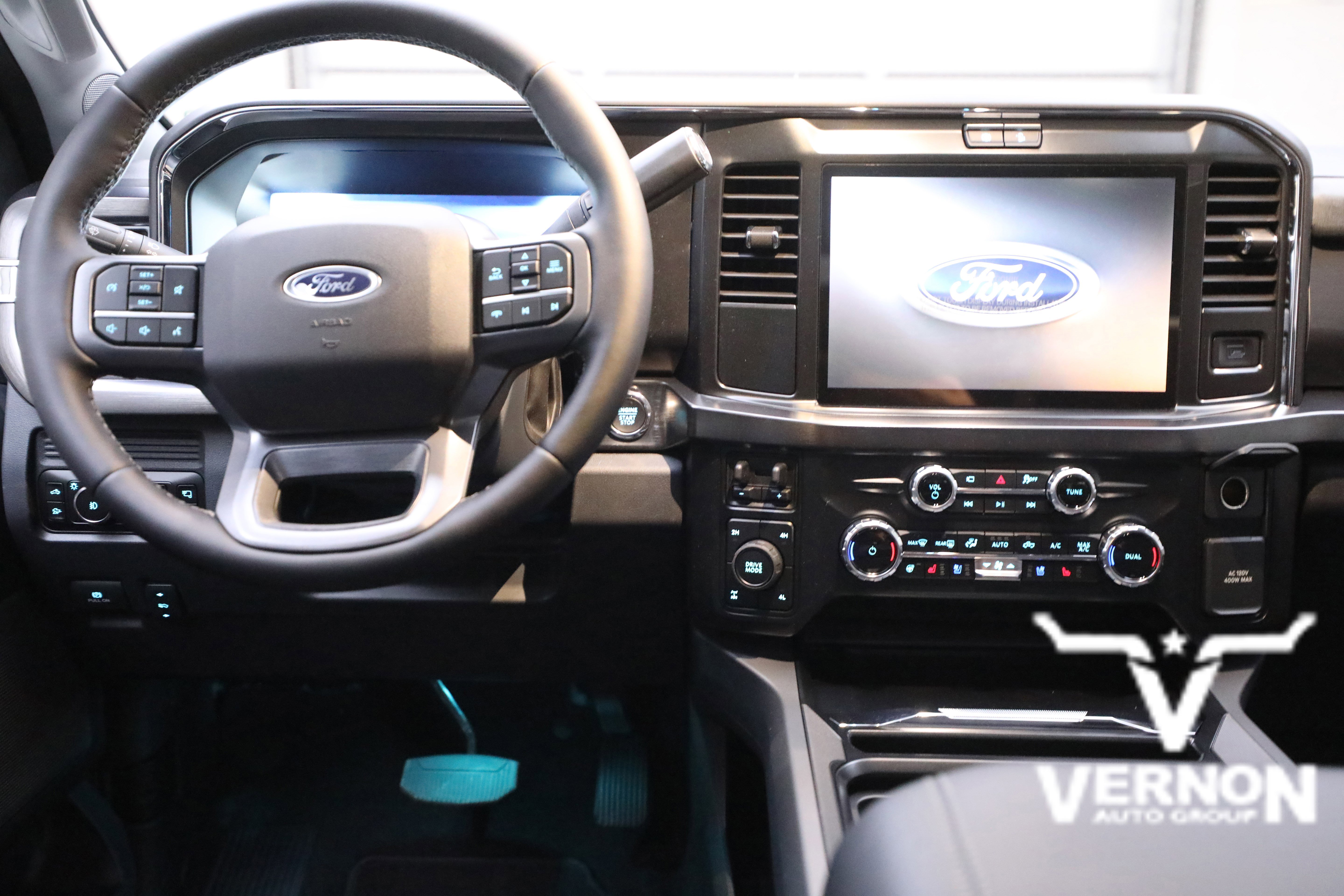 New 2026 Ford F250 Lariat w/ Chrome Package image 20