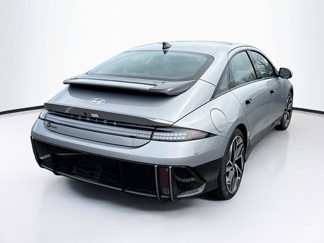 Used 2024 Hyundai Ioniq 6 Limited image 12