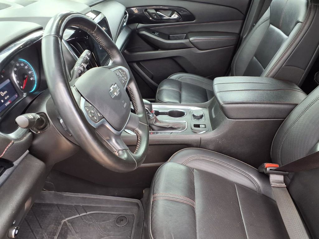 Used 2023 Chevrolet Traverse RS w/ LPO, Floor Liner Package image 16