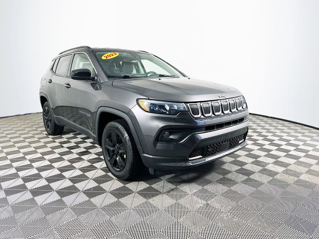 Certified 2022 Jeep Compass Latitude w/ Convenience Group image 2