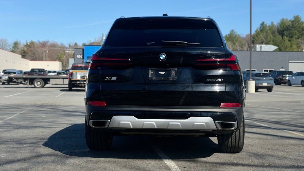 Certified 2024 BMW X5 xDrive40i w/ Premium Package image 5